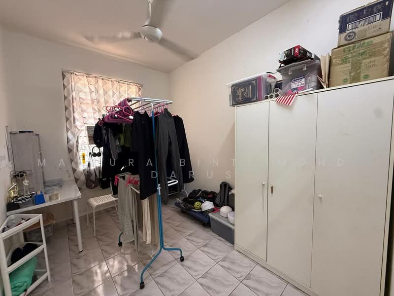 Bungalow for Sale in Mahkota Hills (Lenggeng) - Maizura binti Mohd Darus - Bedroom - PropertyGuru.com.my