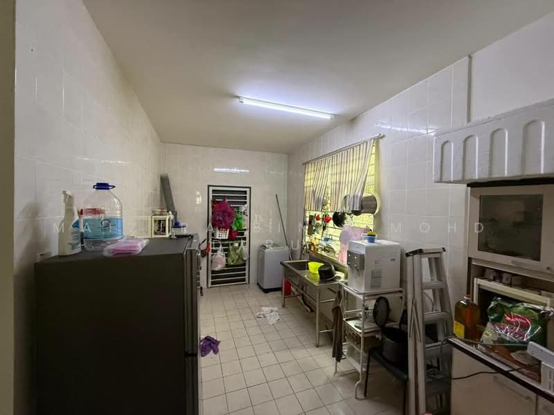 Bungalow for Sale in Mahkota Hills (Lenggeng) - Maizura binti Mohd Darus - Kitchen - PropertyGuru.com.my