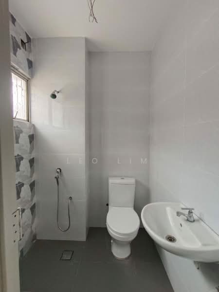 2-storey Terraced House for Sale in Usj 3 (Subang Jaya) - Leo Lim - Bathroom - PropertyGuru.com.my