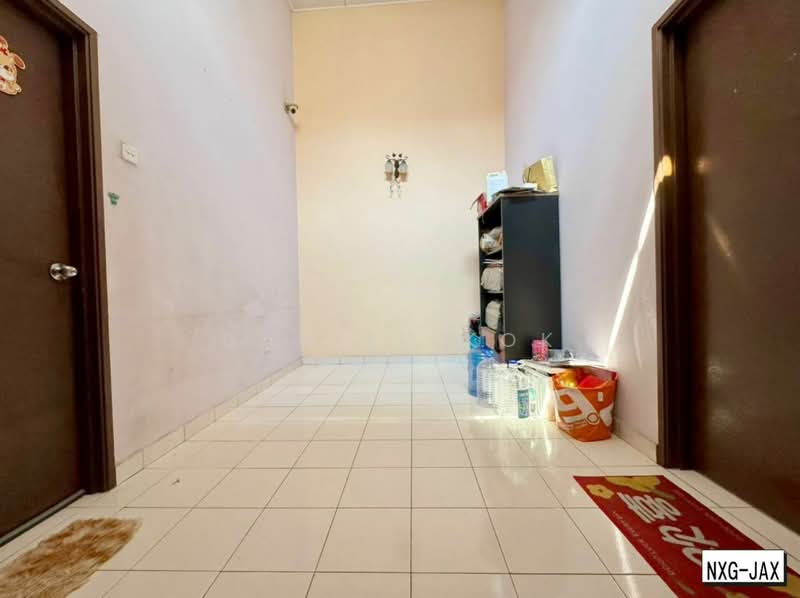 2-storey Terraced House for Sale in Bandar Puteri Klang (Klang) - Daniel Kok - Entrance - PropertyGuru.com.my