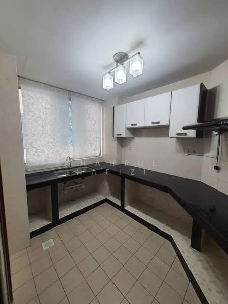 Kondominium untuk Dijual di Villa Wangsamas - Shahrul Hafizi - Kitchen - PropertyGuru.com.my