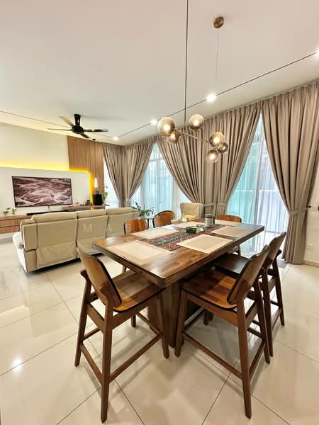 Cluster House for Sale in Eco Majestic (Semenyih) - Masnizah Arifin - Living Room - PropertyGuru.com.my