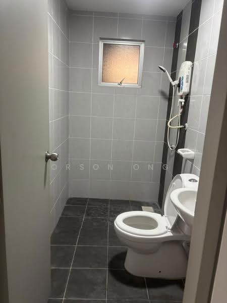 Pangsapuri untuk Disewa di Idaman BSP - Orson Ong - Bathroom - PropertyGuru.com.my
