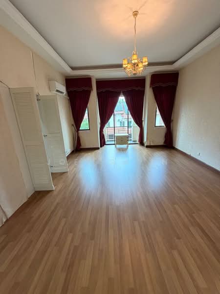 Rumah Banglo untuk Dijual di Ampang (Selangor) - Joel Ravin - Living Room - PropertyGuru.com.my