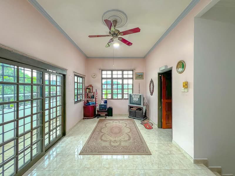 Bungalow for Sale in Shah Alam (Selangor) - Amir Abas - Living Room - PropertyGuru.com.my