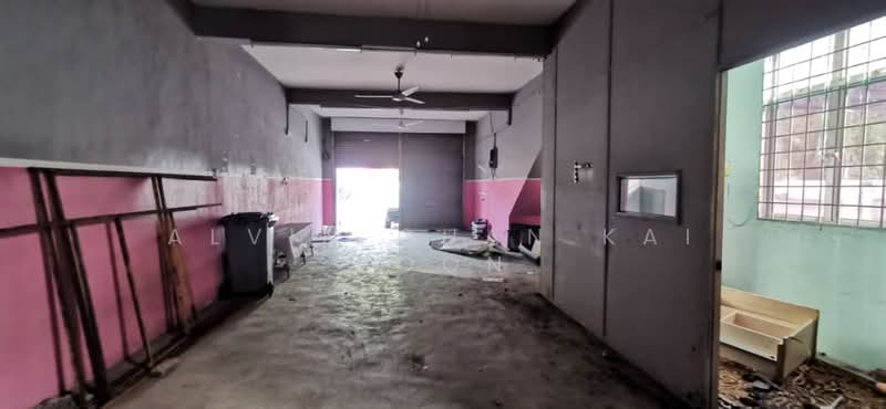 Shop for Sale in Taman Perindustrian Krubong (Krubong) - Alvin Chan Kai Boon - Interior - PropertyGuru.com.my