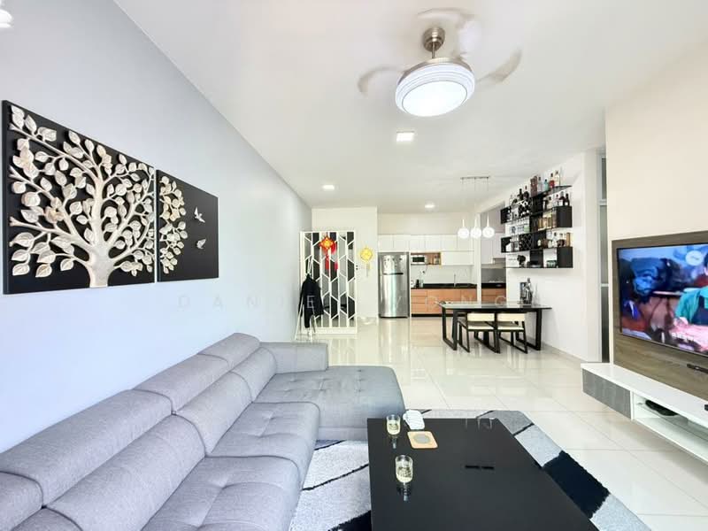 Service Residence for Sale at Skysuites @ Meldrum Hills - Daniel Yong - Living Room - PropertyGuru.com.my