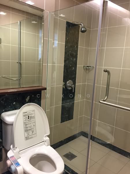 Servis Apartment untuk Disewa di i-Zen @ Kiara 2 - CW Kong - Bathroom - PropertyGuru.com.my