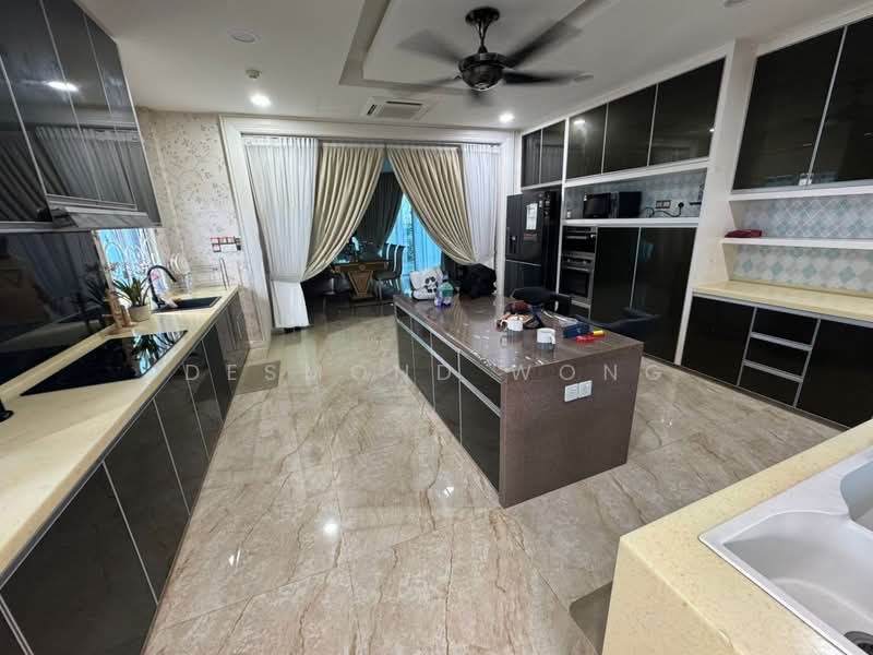 Rumah Banglo untuk Disewa di Taman Ampang Utama (Ampang) - Desmond Wong - Kitchen - PropertyGuru.com.my