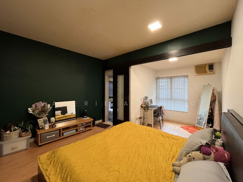 Condominium for Sale at Seri Maya Condominium - Valerie Arnesto - Bedroom - PropertyGuru.com.my