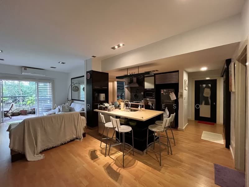 Condominium for Sale at Seri Maya Condominium - Valerie Arnesto - Living Room - PropertyGuru.com.my