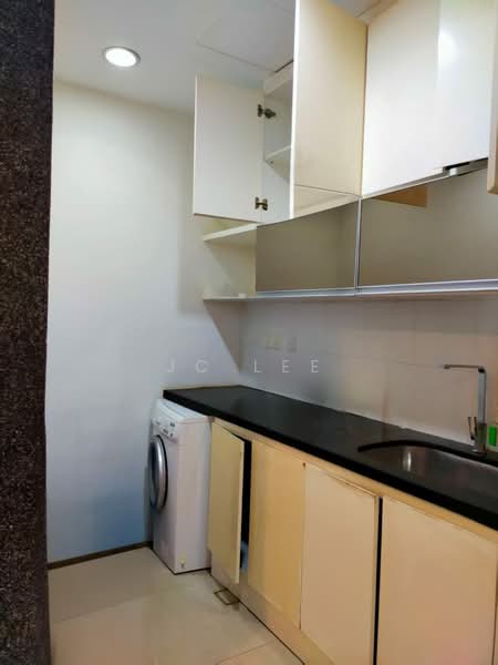 Service Residence for Rent at Serviced Residence @ Binjai 8 - JC Lee - Kitchen - PropertyGuru.com.my