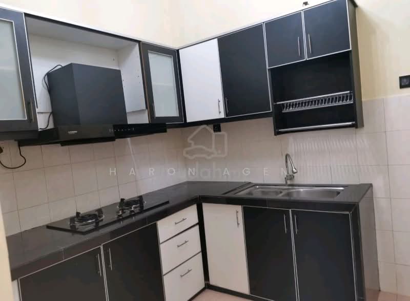 Townhouse for Sale in Batu 9 (Cheras) - Haron Agen - PropertyGuru.com.my