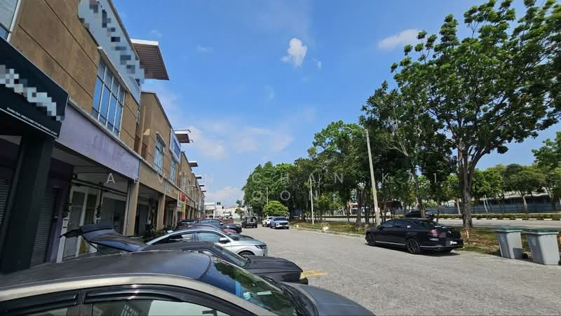 Kedai / Pejabat untuk Dijual di Taman Teknologi Cheng (Cheng) - Alvin Chan Kai Boon - Exterior - PropertyGuru.com.my