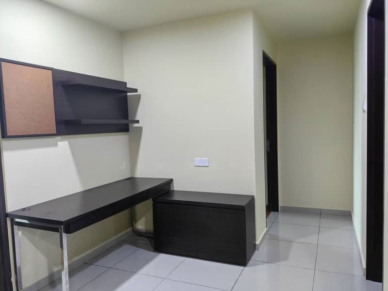 Apartment for Rent at Molek Pine 3 - Jun Wang - PropertyGuru.com.my