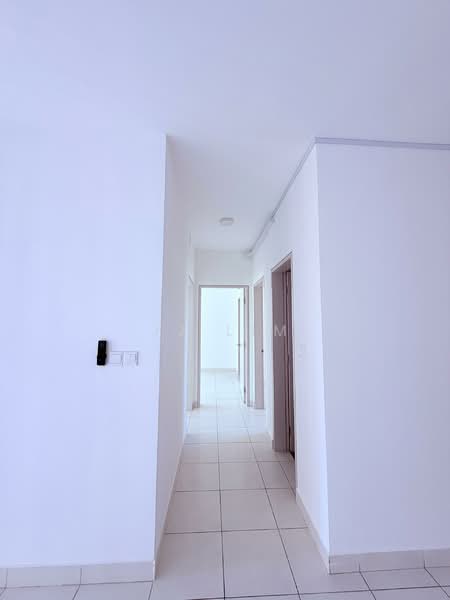 Pangsapuri untuk Disewa di Residensi Riamas - JJ Lim - Corridor - PropertyGuru.com.my