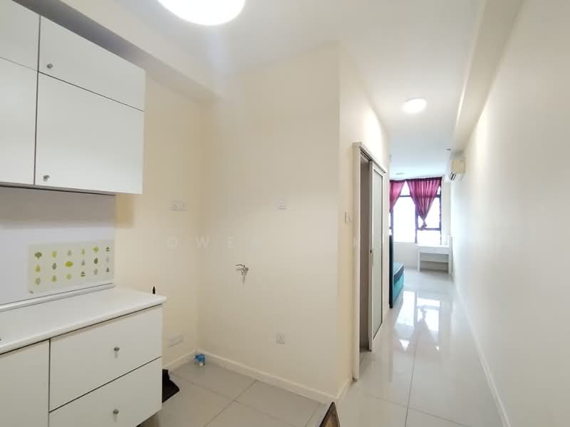Servis Apartment untuk Disewa di Centrestage Designer Suite - Owen Loke - Corridor - PropertyGuru.com.my