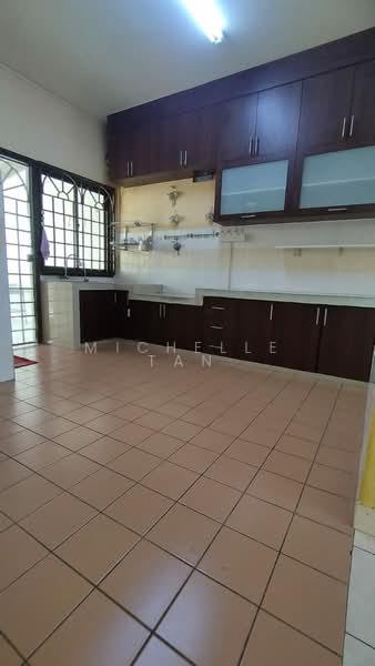 Rumah Teres untuk Dijual di Puchong (Selangor) - Michelle Tan - Kitchen - PropertyGuru.com.my
