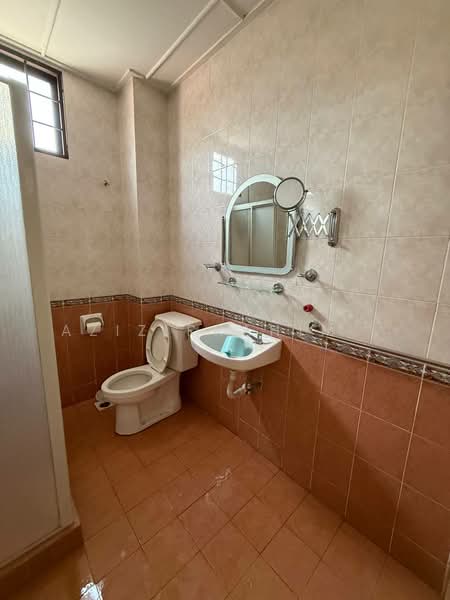 2-storey Terraced House for Rent in Presint 8 (Putrajaya) - Azizirrahim . - Bathroom - PropertyGuru.com.my