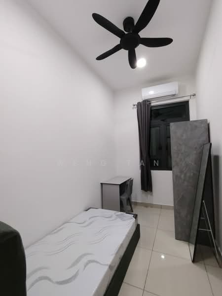 Pangsapuri untuk Disewa di D7 (D'Seven Lagoon Perdana) - Weng Tan - Bedroom - PropertyGuru.com.my