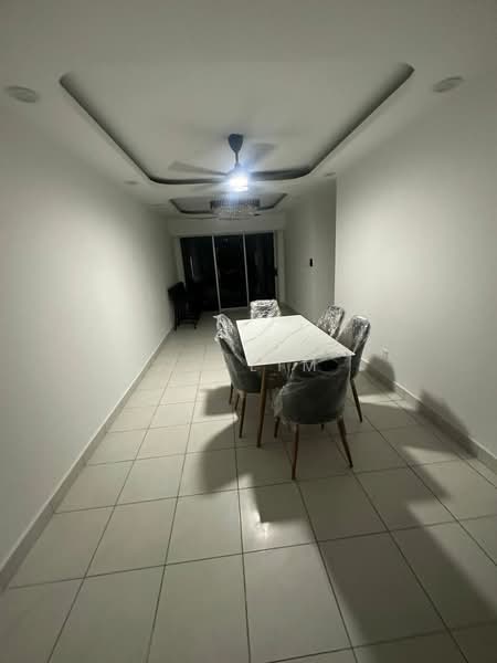 Apartment for Rent at Residensi Riamas - JJ Lim - Dining Room - PropertyGuru.com.my