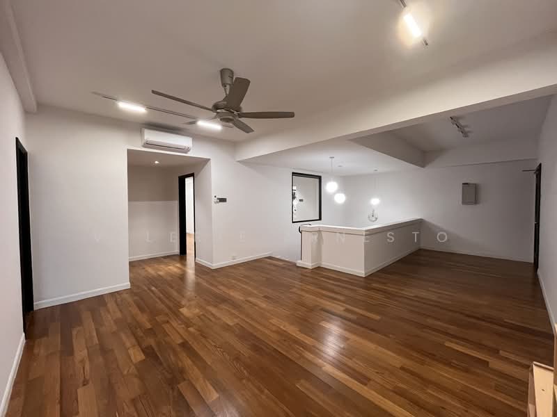 Kondominium untuk Dijual di Kiaramas Sutera - Valerie Arnesto - Upper Living Hall - PropertyGuru.com.my