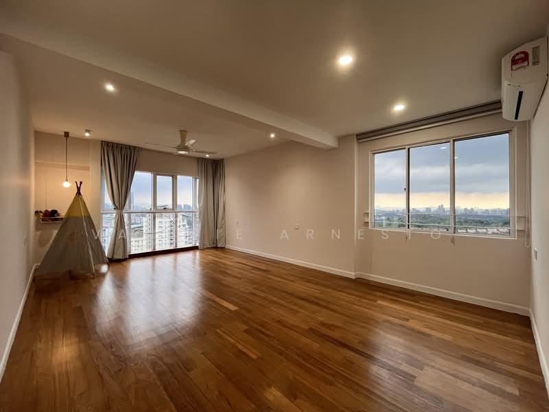 Kondominium untuk Dijual di Kiaramas Sutera - Valerie Arnesto - Bedroom 3 - PropertyGuru.com.my