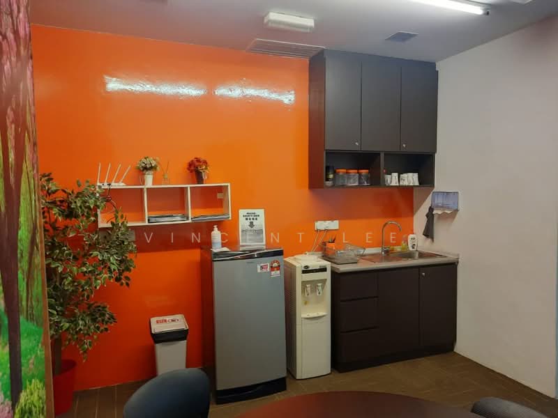 Pejabat untuk Disewa di Damansara Perdana (Selangor) - Vincent Lee - Kitchen - PropertyGuru.com.my