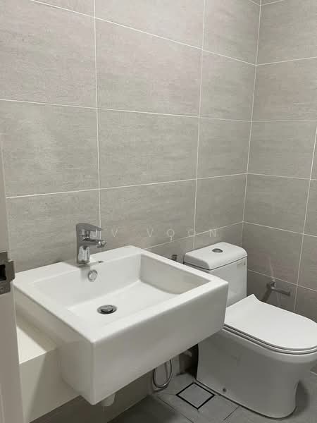 Kondominium untuk Dijual di Tamara - JV Voon - Bathroom - PropertyGuru.com.my
