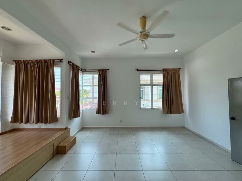 2-storey Terraced House for Sale in Taman Merbok (Bukit Baru) - Cherry . - Living Room - PropertyGuru.com.my