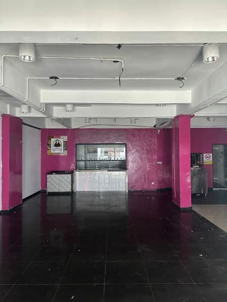 Kedai untuk Disewa di Bukit Jambul (Penang) - A Ee Ee - Interior - PropertyGuru.com.my
