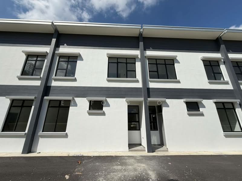 Rumah Teres 2 Tingkat untuk Dijual di Taman Molek (Johor Bahru) - Ee Fong Toh - Exterior - PropertyGuru.com.my