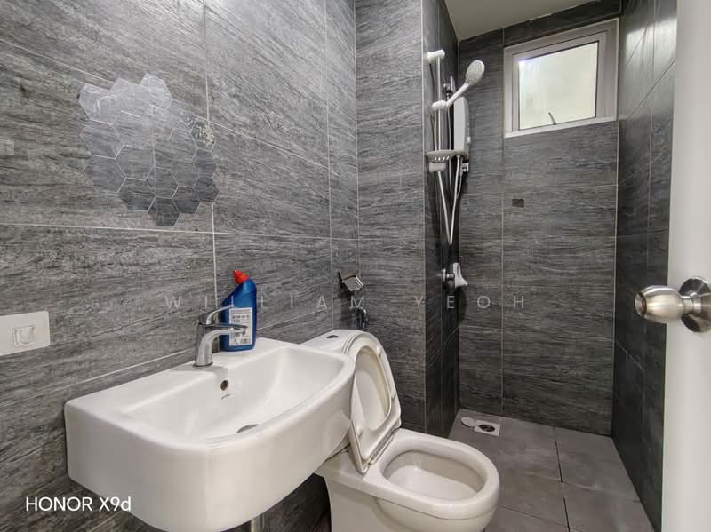 Service Residence for Rent at Gaya Resort Homes - William Yeoh - Bathroom - PropertyGuru.com.my