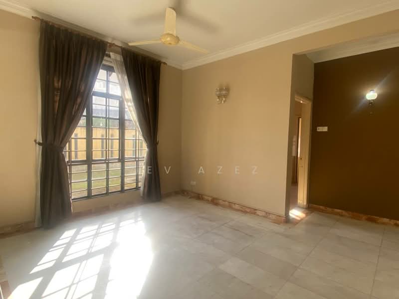 Rumah Teres untuk Disewa di Bukit Rahman Putra (Sungai Buloh) - Zev Azez - PropertyGuru.com.my