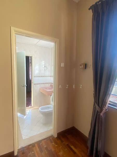 Rumah Teres untuk Disewa di Bukit Rahman Putra (Sungai Buloh) - Zev Azez - PropertyGuru.com.my