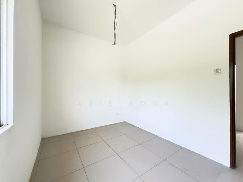 Semi-Detached House for Sale in Taman Desiran Bayu (Puchong) - Fazie Noor - Interior - PropertyGuru.com.my