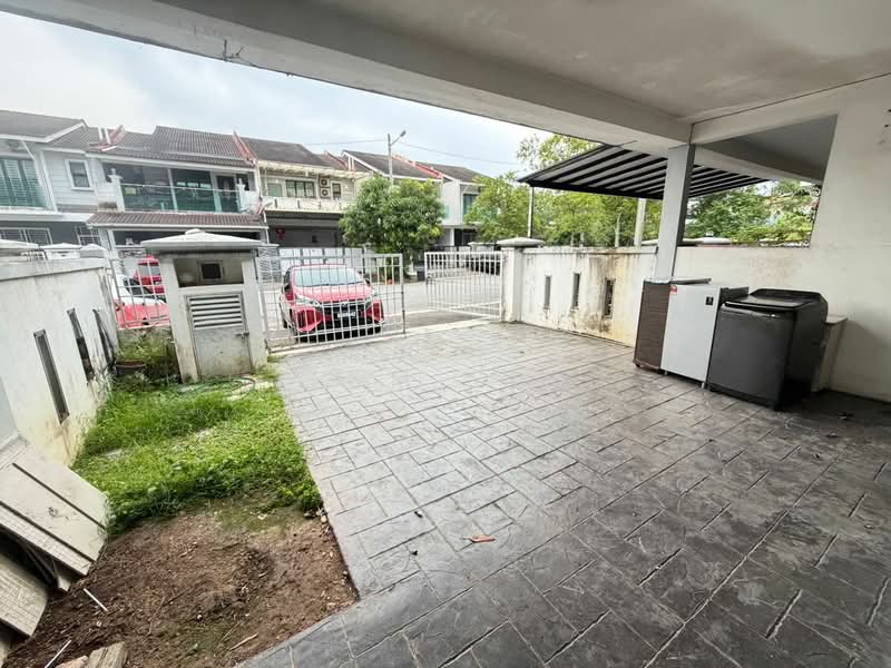 2-storey Terraced House for Sale in Saujana Rawang (Rawang) - Tom Yip - Exterior - PropertyGuru.com.my