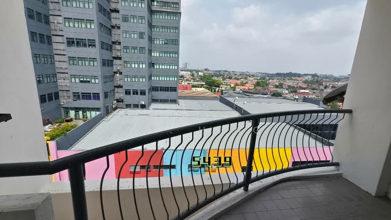 Kondominium untuk Dijual di Dynasty Condo (Dinasti Klang) - M.K. Heng - Balcony - PropertyGuru.com.my