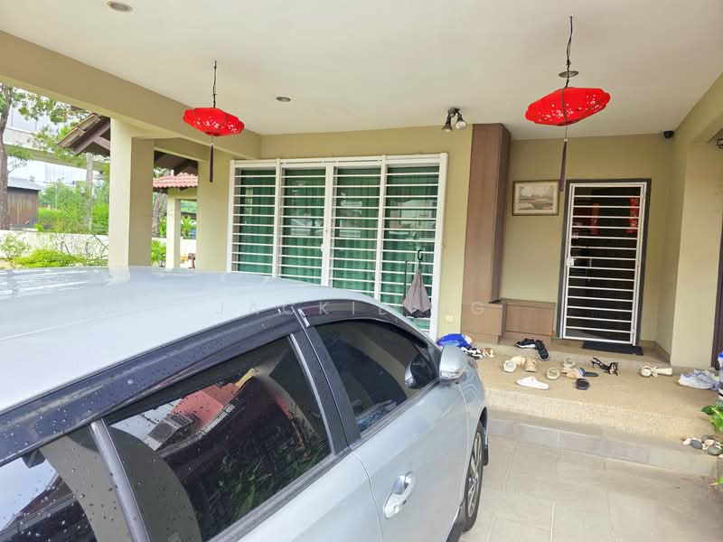 Car Porch