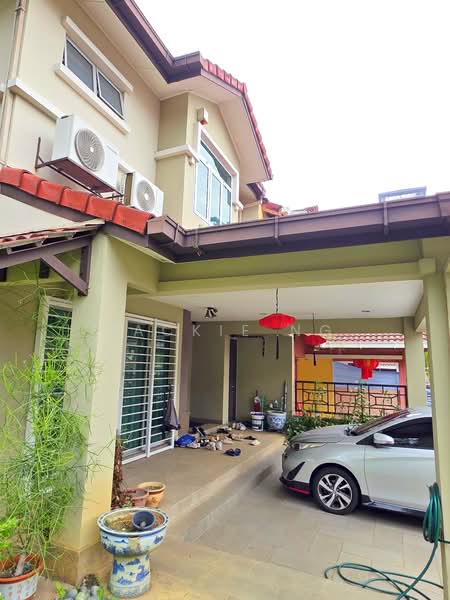 Rumah Teres 2-Tingkat untuk Dijual di Ara Damansara (Selangor) - Jackie Ng - Car Porch - PropertyGuru.com.my