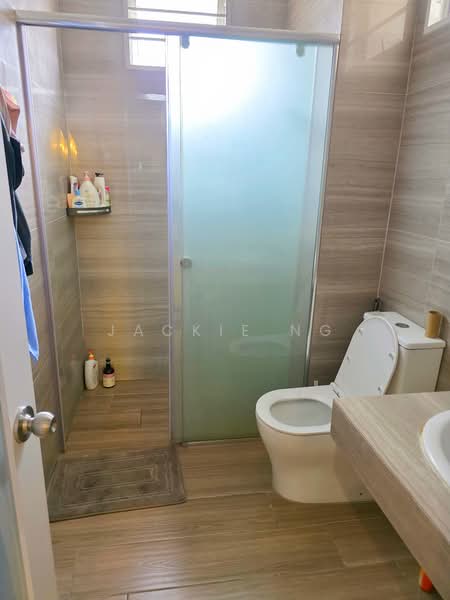 Rumah Teres 2-Tingkat untuk Dijual di Ara Damansara (Selangor) - Jackie Ng - Bathroom - PropertyGuru.com.my