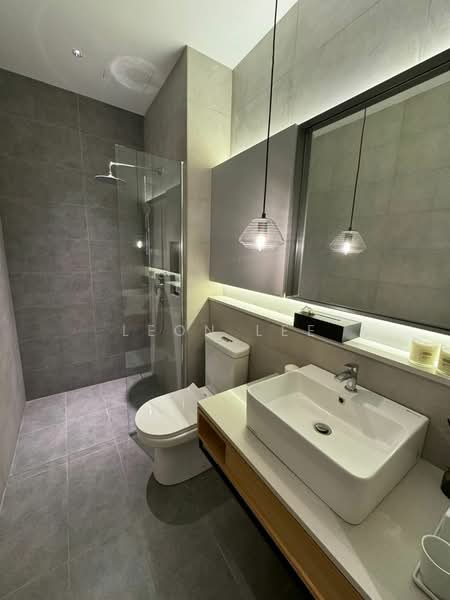 Servis Apartment untuk Dijual di SWNK Houze @ BBCC - Leon Lee - Bathroom - PropertyGuru.com.my