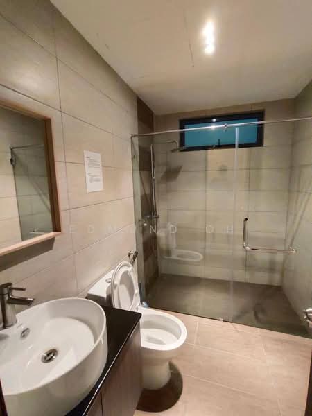 Service Residence for Sale at Molek Regency - Edmund Oh - Bathroom - PropertyGuru.com.my
