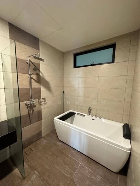 Service Residence for Sale at Molek Regency - Edmund Oh - Bathroom - PropertyGuru.com.my
