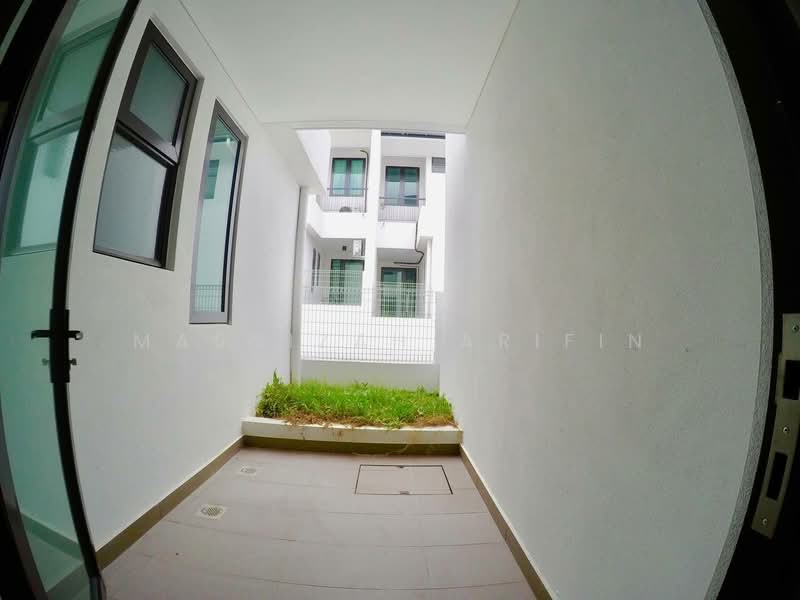2-storey Terraced House for Sale in Shah Alam (Selangor) - Masnizah Arifin - Exterior - PropertyGuru.com.my