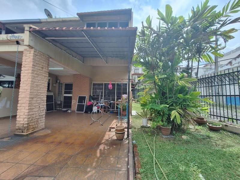 2-storey Terraced House for Sale in Jalan Klang Lama (Old Klang Road) (Kuala Lumpur) - Ping Chin - Exterior - PropertyGuru.com.my