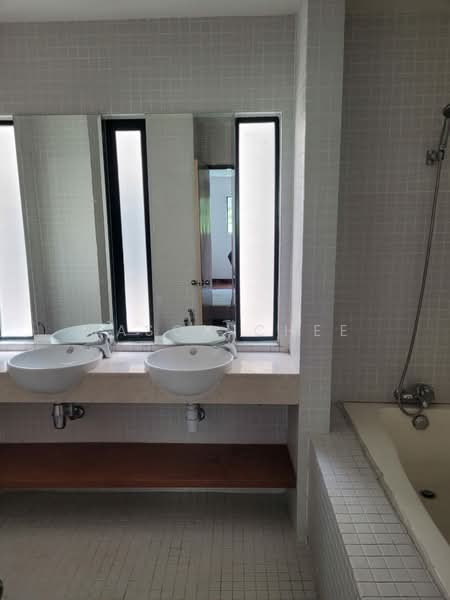 Condominium for Rent at 10 Semantan Suites - Jason Chee - Bathroom - PropertyGuru.com.my