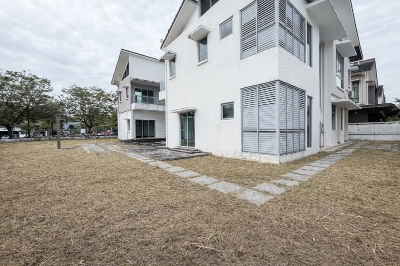 Rumah Banglo untuk Dijual di Saujana (Selangor) - Kenny Chua - PropertyGuru.com.my