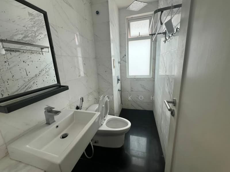 Service Residence for Rent at TriTower Residence @ Johor Bahru Sentral - Jessy Koh - Bathroom - PropertyGuru.com.my