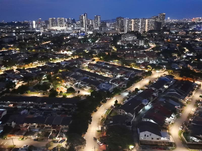 Service Residence for Rent at Seventeen Mall & Residences (Biji Living) - Alvis Chong - Exterior - PropertyGuru.com.my